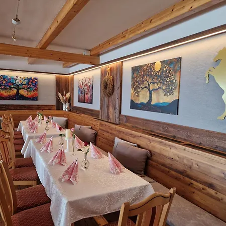Berggasthof Karlbauer Pensjonat 3*