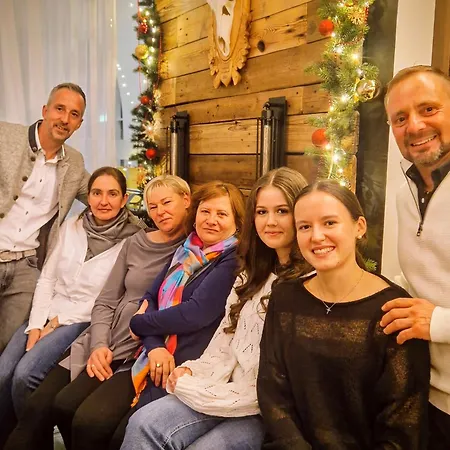 Berggasthof Karlbauer Guest house 3*