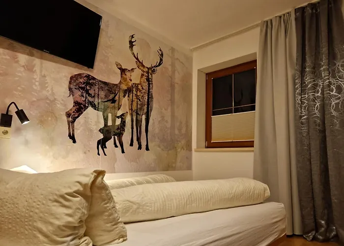 Guest house Berggasthof Karlbauer Lendorf